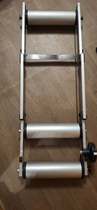 Вело тренажёр состояние новый.