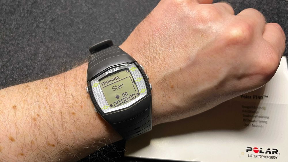 Sportowy Polar FT40 z bezprzewodową sondą WearLink - pulsometr