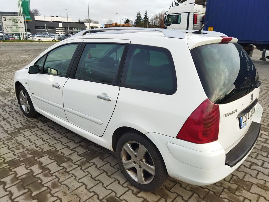Peugeot 307 1.6 HDi rok 2005 panorama