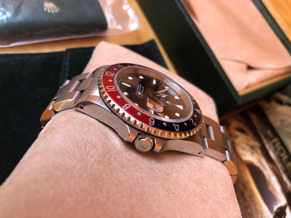 Rolex GMT-Master II 16710 LN – Pepsi – Caixa e documentos