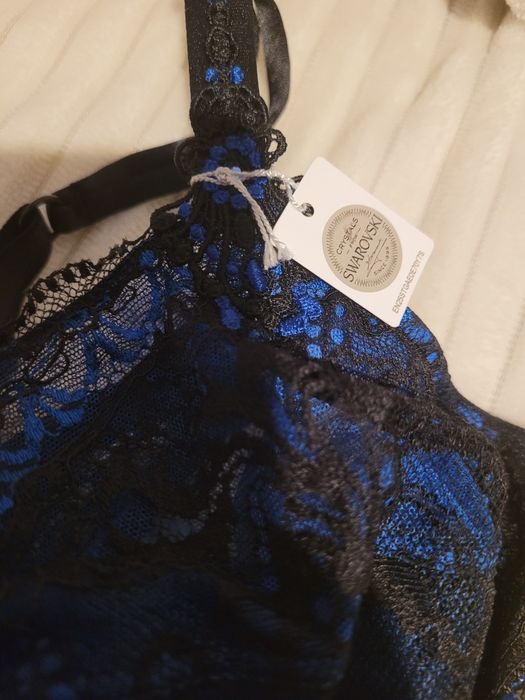 Zestaw bielizny lise charmel  80c i stringi xl swarovski nowe