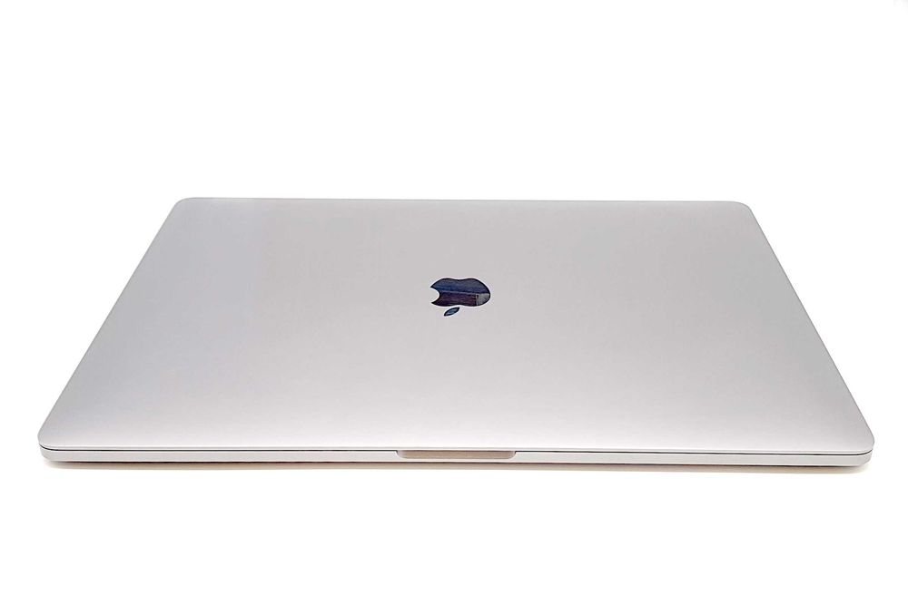 APPLE MacBook Pro i7/ 32/ 256/ 15,4" 2K/ TOUCHBAR/ PL LIGHT/ATI/ dowóz