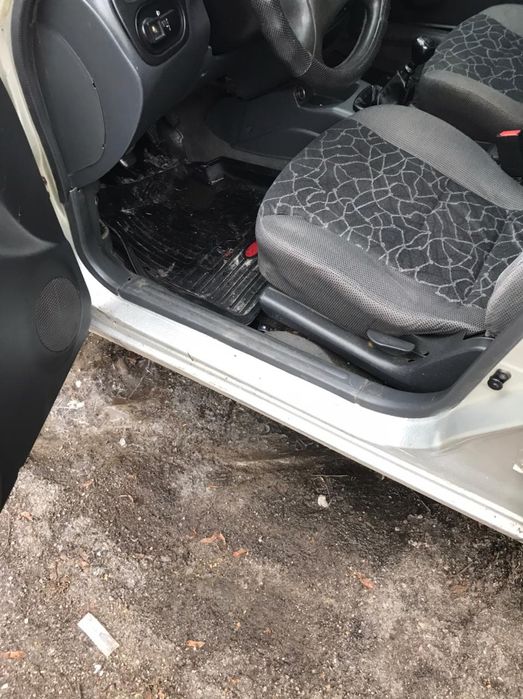 Продам део ланос