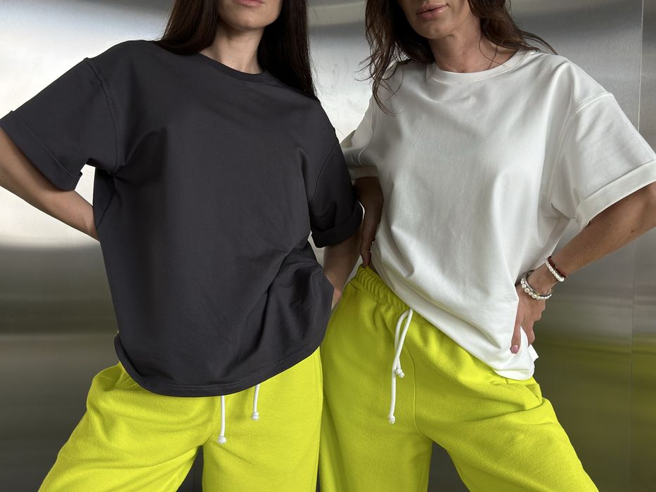 Футболка жіноча базова