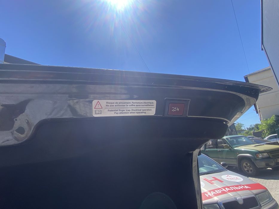 Peugeot 607 2.7 HDI restayling