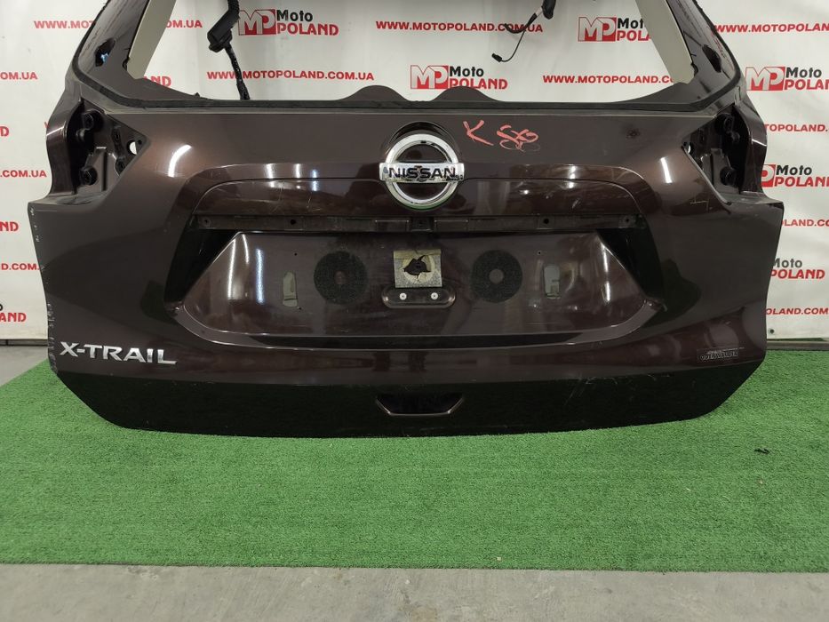 Nissan x trail T32 Rogue ляда кришка багажника в наявності