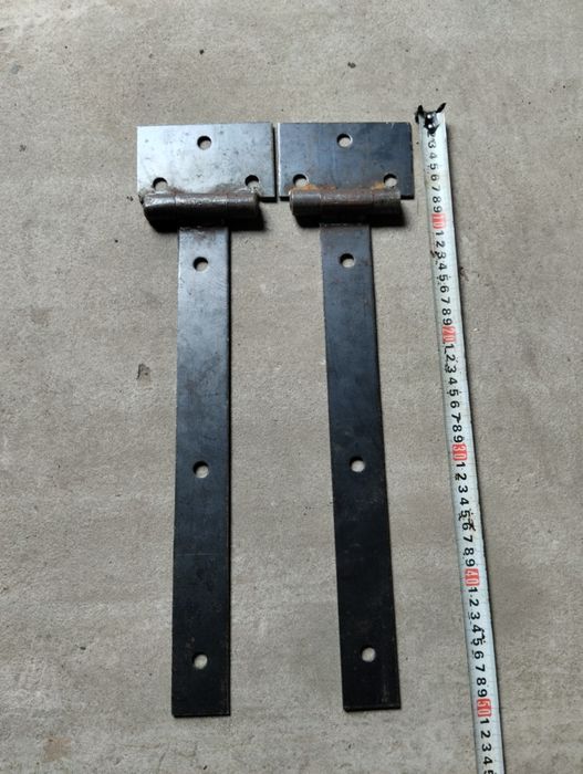 Петля, завіса на дерев'яні двері або гаражні ворота