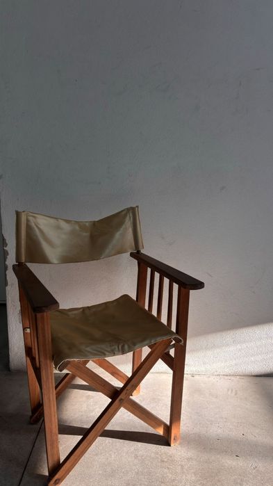 Conjunto de 3 cadeiras dobráveis estilo "cadeira de realizador" (ou director's chair)
Preço por unid