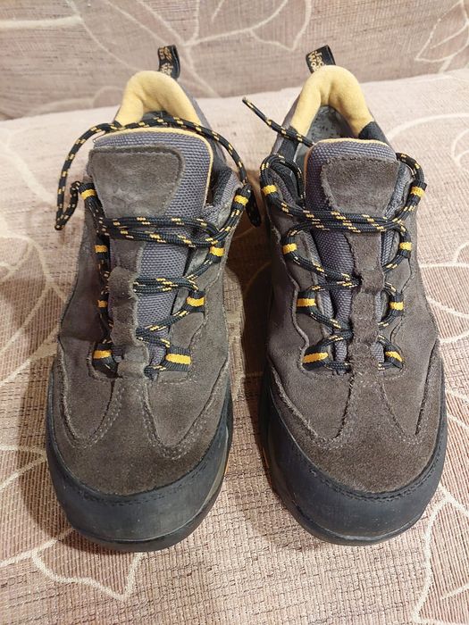 Кросовки туристические ,термо Jack Wolfskin