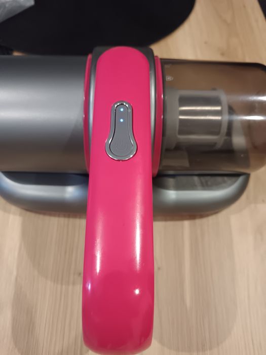 Urzadzenie do roztoczy