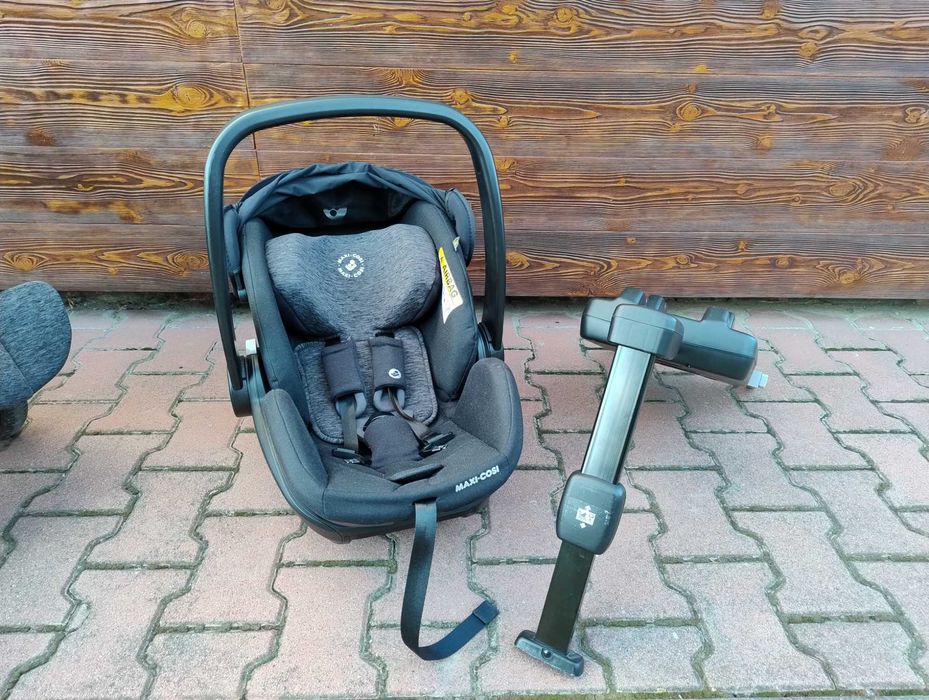 Fotelik Maxi-Cosi Marble z bazą isofix