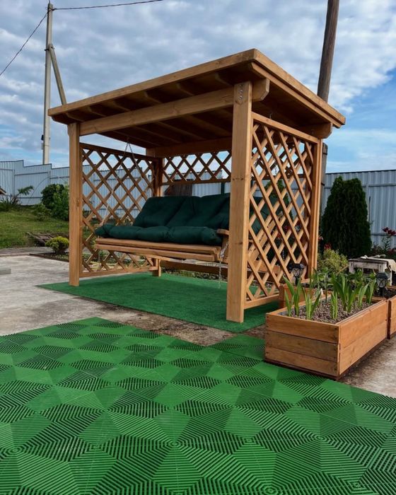 Садова гойдалка,качеля з дерева.Виробник