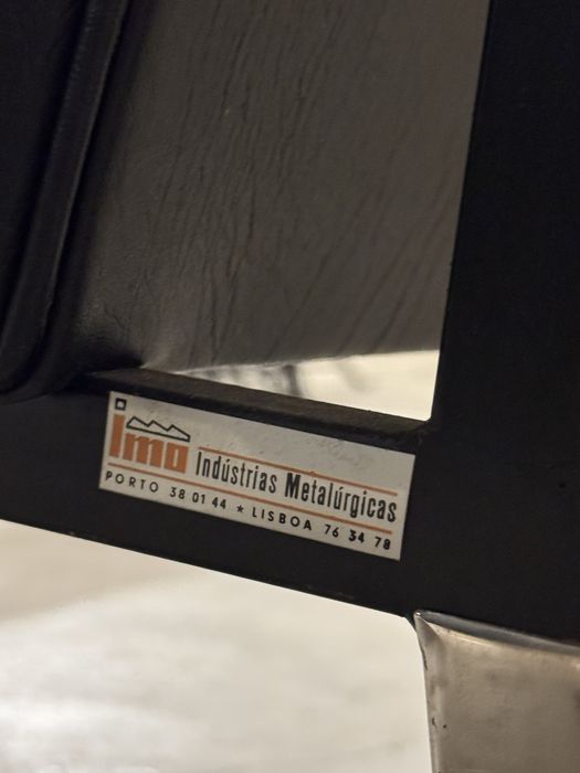 Cadeirões metalúrgica da longra