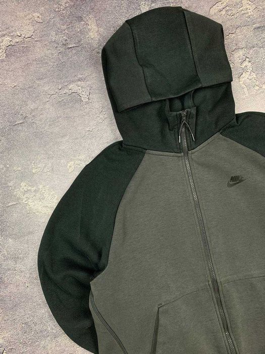 Зіп худі Tech fleece nike Оригінал. Розмір L