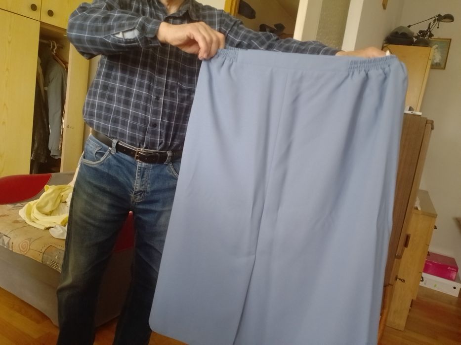 Sprzedam damski komplet wyjsciowy