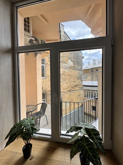 Квартира в центрі Львова подобово з балкончиком