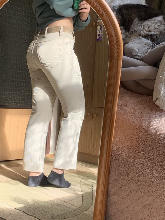 Wrangler beżowe sztruksowe spodnie w rozmiarze 30x32