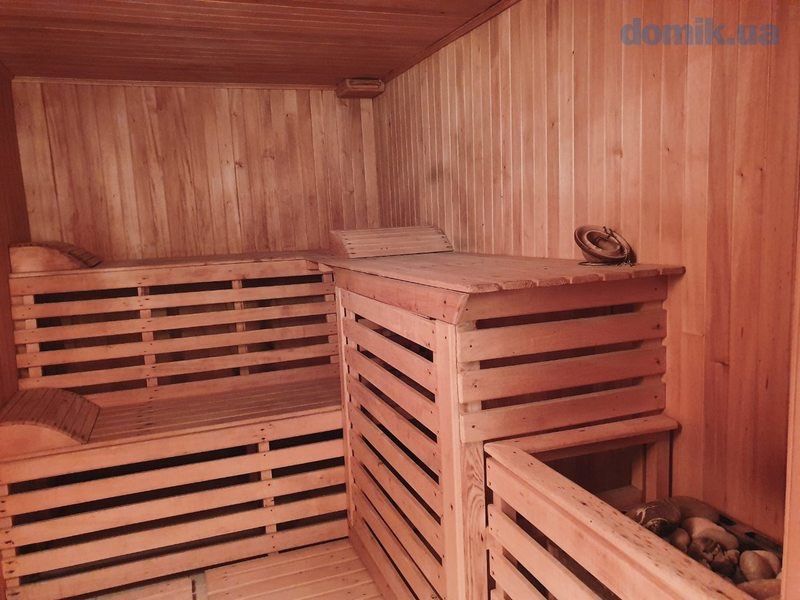 Продам дом пос.Звездный/Подгороднее