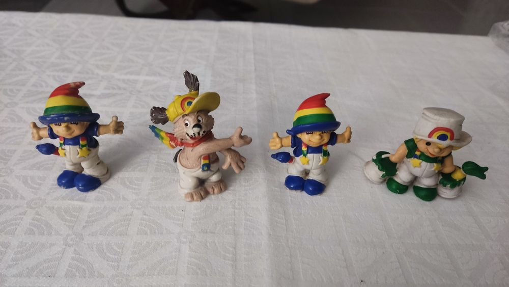 Bonecos em PVC  antigos