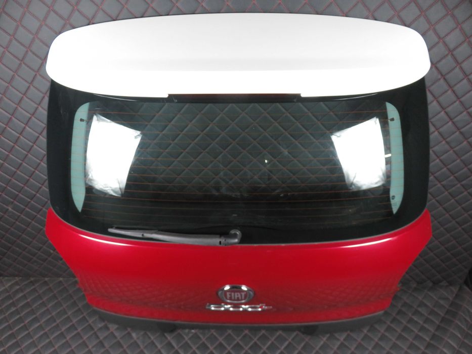 FIAT 500L Tylna Klapa Bagażnika Kompletna
