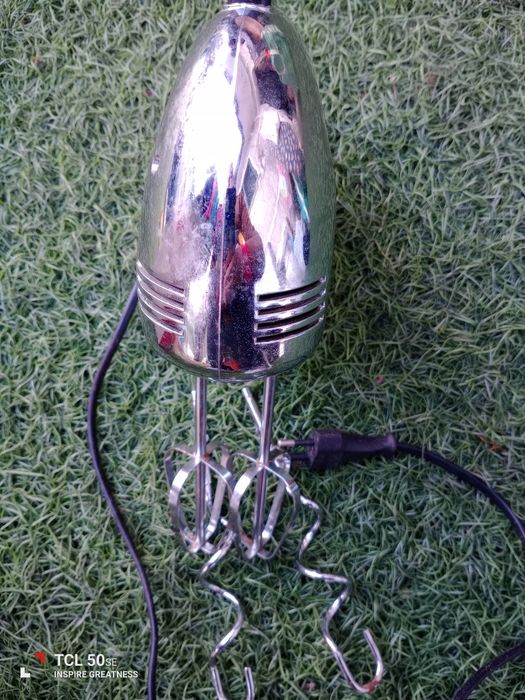 Batedeira a funcionar na perfeição.