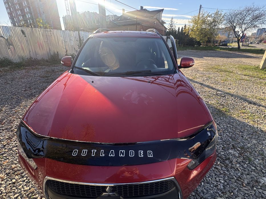 Продам автомобіль Mitsubishi 2011 року