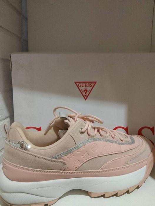 Sneakersy Guess 41