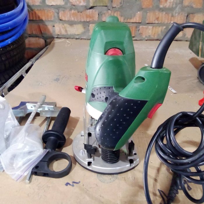Фрезер Bosch POF 1200 AE, 1200 Вт