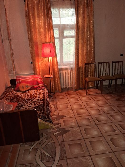 Продам 3к сталинку в центре города ул.Ковалевича