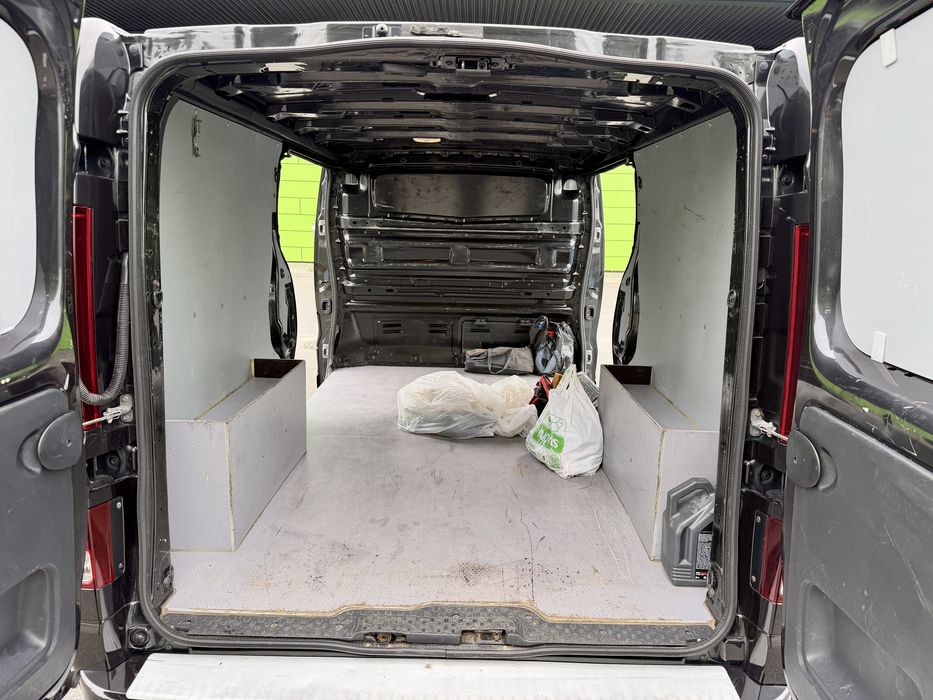 Opel Vivaro 1.6 Bi-turbo (140hp) 2016