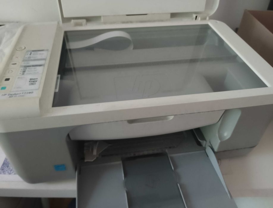 Impressora HP Deskjet F2280 All-in-One _ print + scan