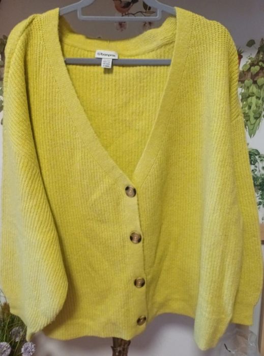 Sweterek rozpinany 52/54