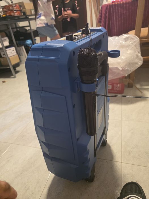 Sistema de Karaoke Profissional Canta Tu D10S – Edição Especial Maradona (Ecrã 14")