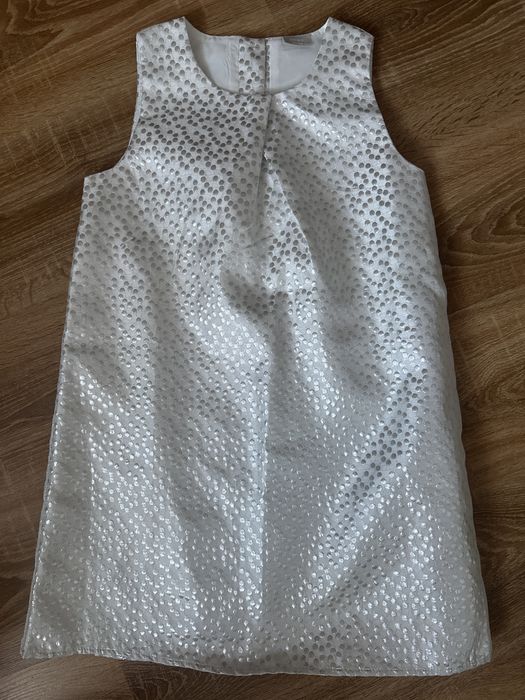 Elegancka sukienka 146