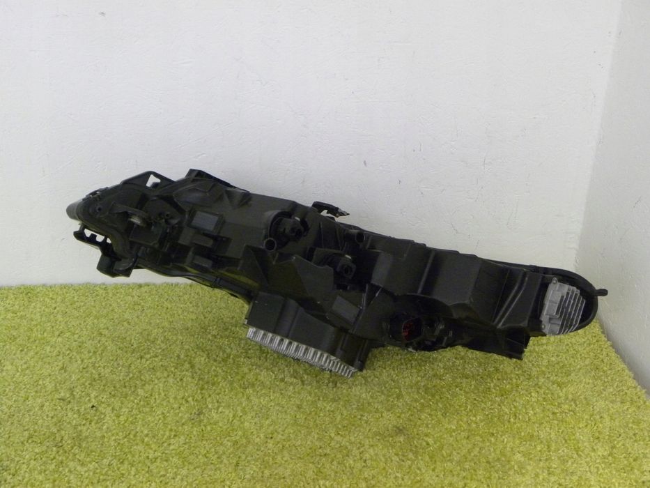 lampa prawa evoque 2 ii 19- full led l551 ładna oryginał