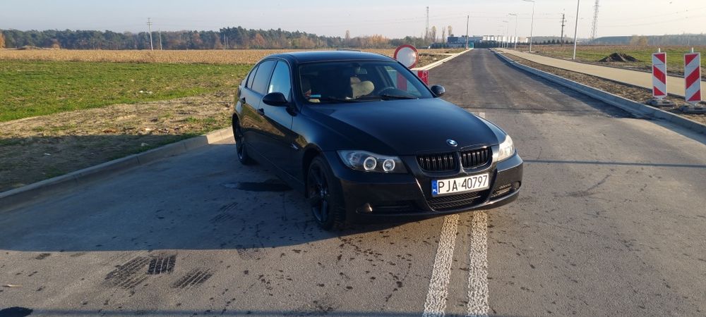 BMW E90 320i 150km