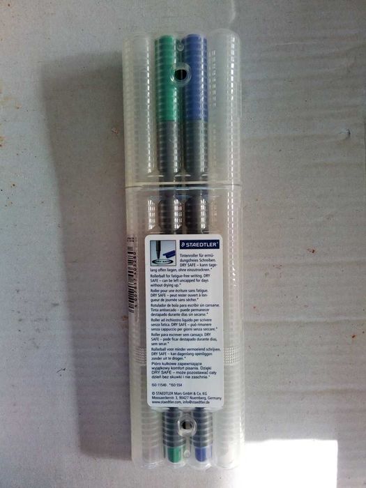 Esferográficas Staedtler de ponta metálica fina, NOVAS!