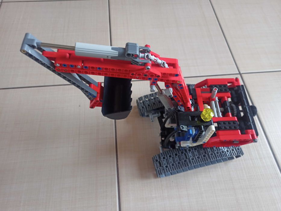 Lego technic koparka 8294 Jaworzno •