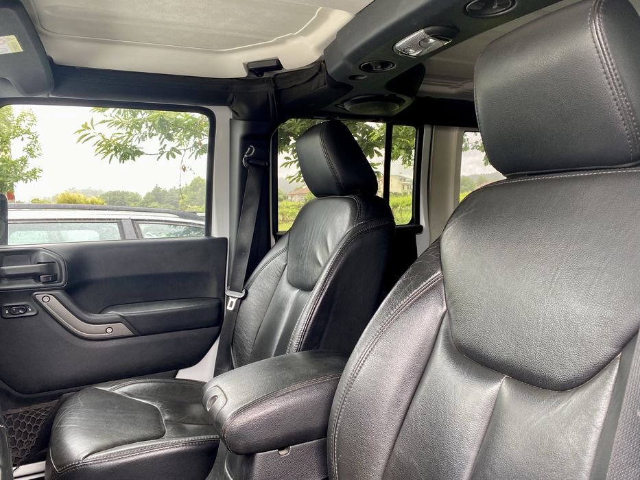 Jeep Wrangler Unlimited MOAB Edition 2.8 Crd 200cv - 2013