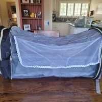 Mala de maternidade com fraldário e porta USB