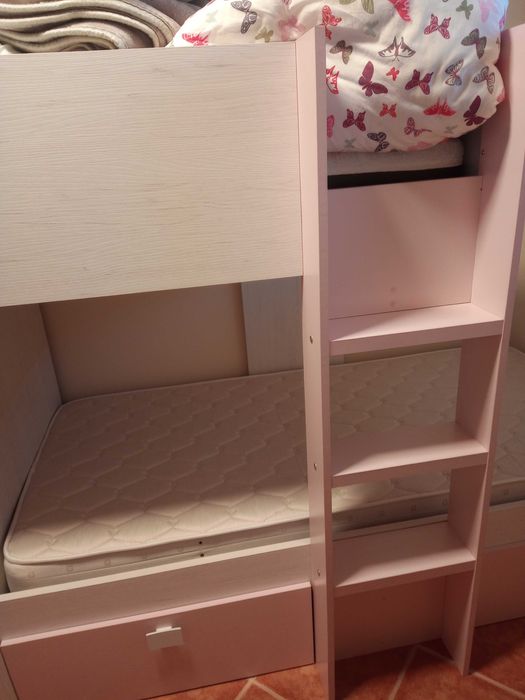 Beliche como novo branco e rosa