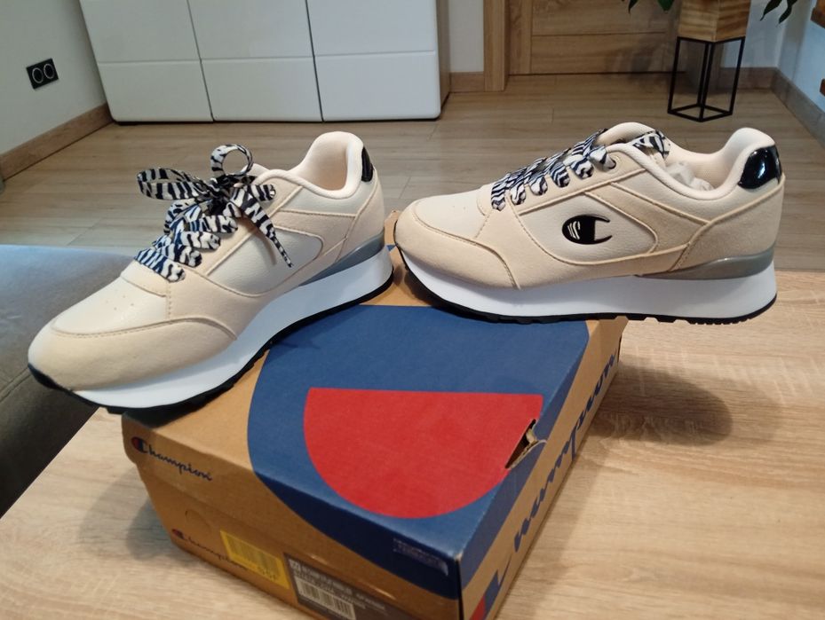 Buty dziewczęce Champion roz.36.5