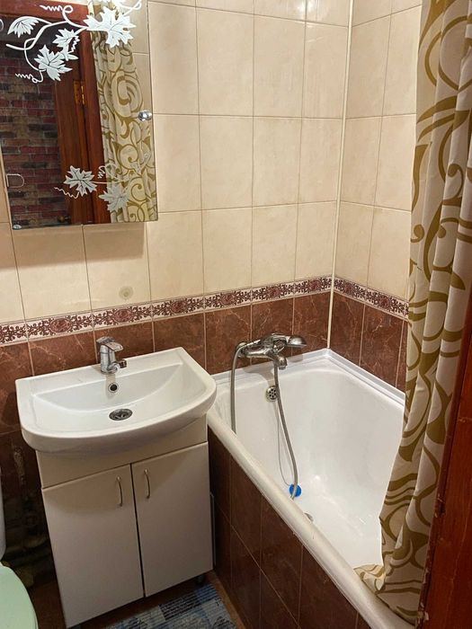 Здається квартира з газом вул.Новодарницька Київ