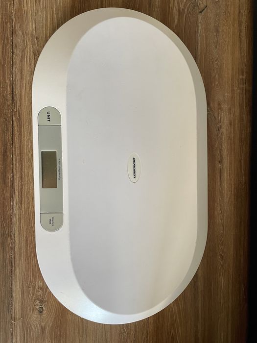 Elektroniczna waga dla niemowląt BERDSEN
