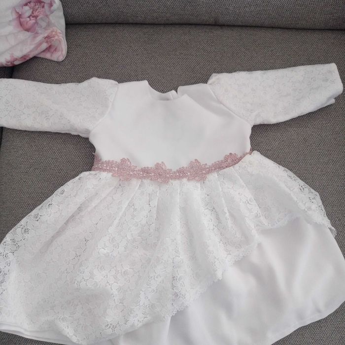 Komplet z płaszczykiem do chrztu dla dziewczynki 74