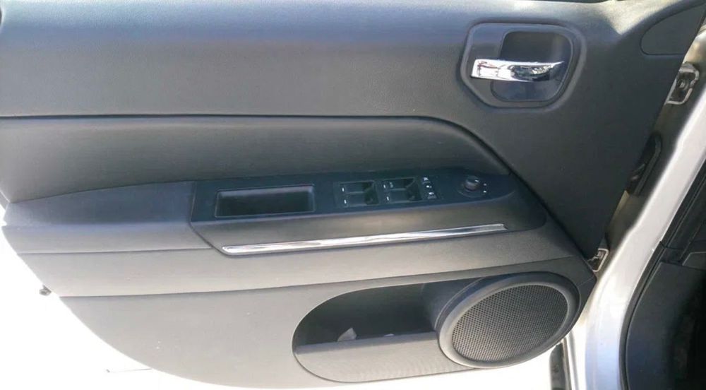 Jeep Compass 2011 2.2 diesel 163л.с. 4*4