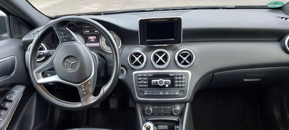 Mercedes A180, 1.6, gasolina,