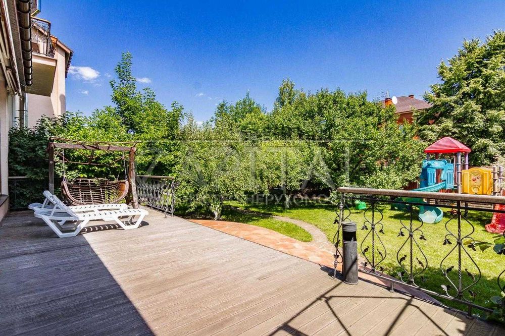 Продаж Будинок 850 м2 Чабани  Покровська Києво-Святошинський район