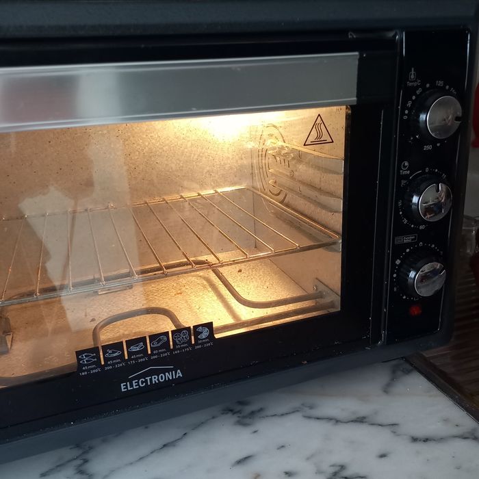 Forno eléctrico electronia