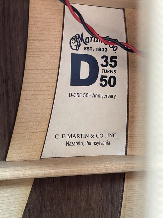 Girara akustyczna Martin D-35E 50th Anniversary Limited Edition